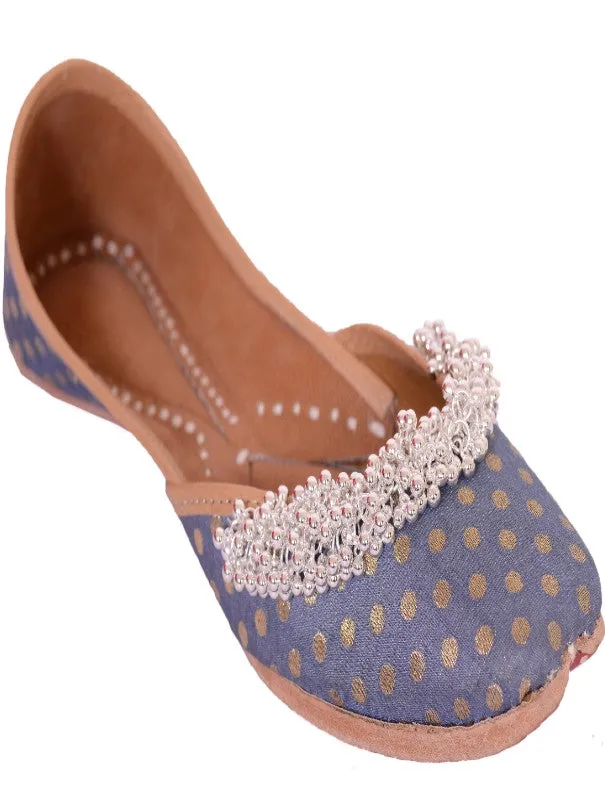 Ghungroo Love - Grey Polka Dot Silk Juttis